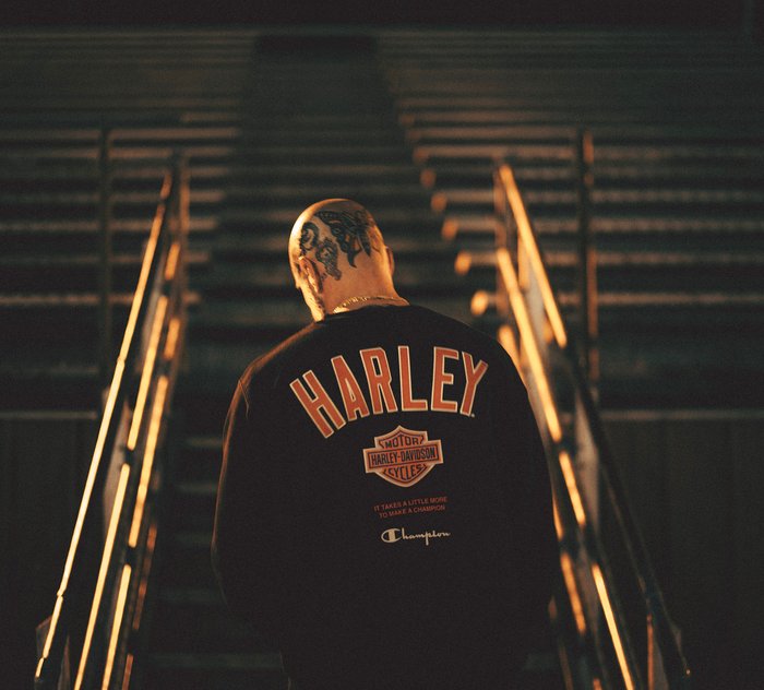 Harley-Davidson Champion Fanatic Crew Neck Sweatshirt - Black Orange