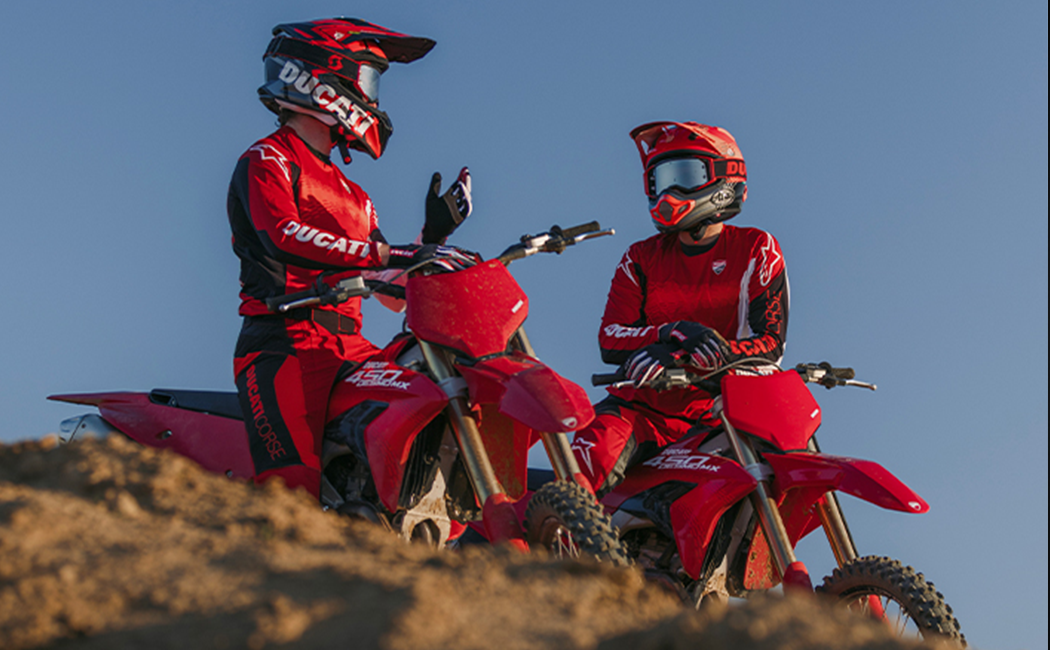 Ducati Desmo450 MX