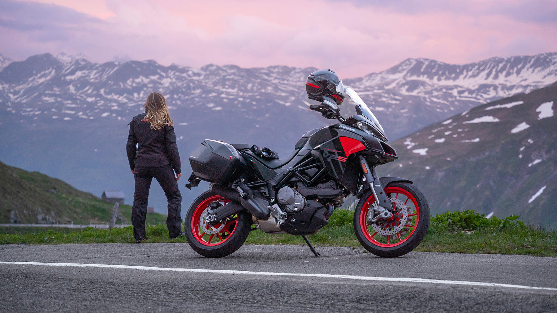 DUCATI MULTISTRADA V2 S 2024