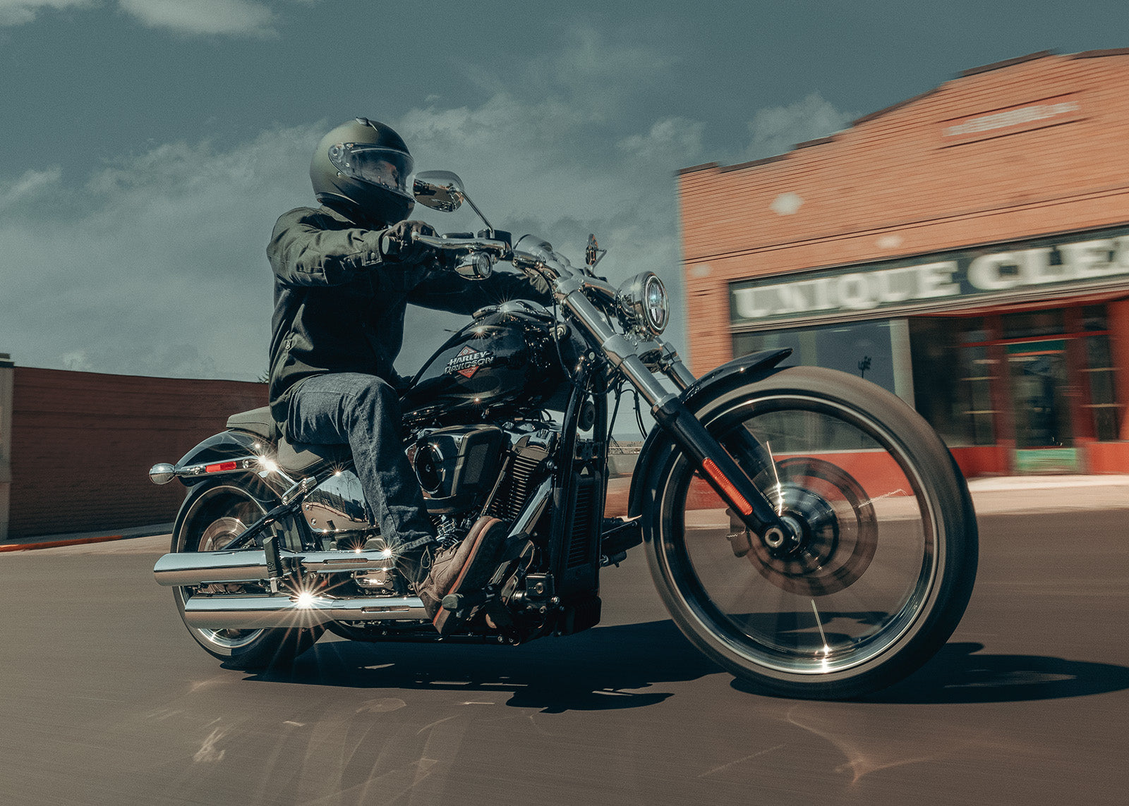 HARLEY-DAVIDSON 2025 BREAKOUT™ 117 FXBR
