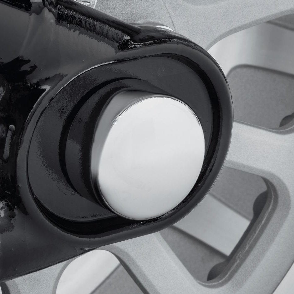 Harley-Davidson Rear Axle Nut Covers - Chrome