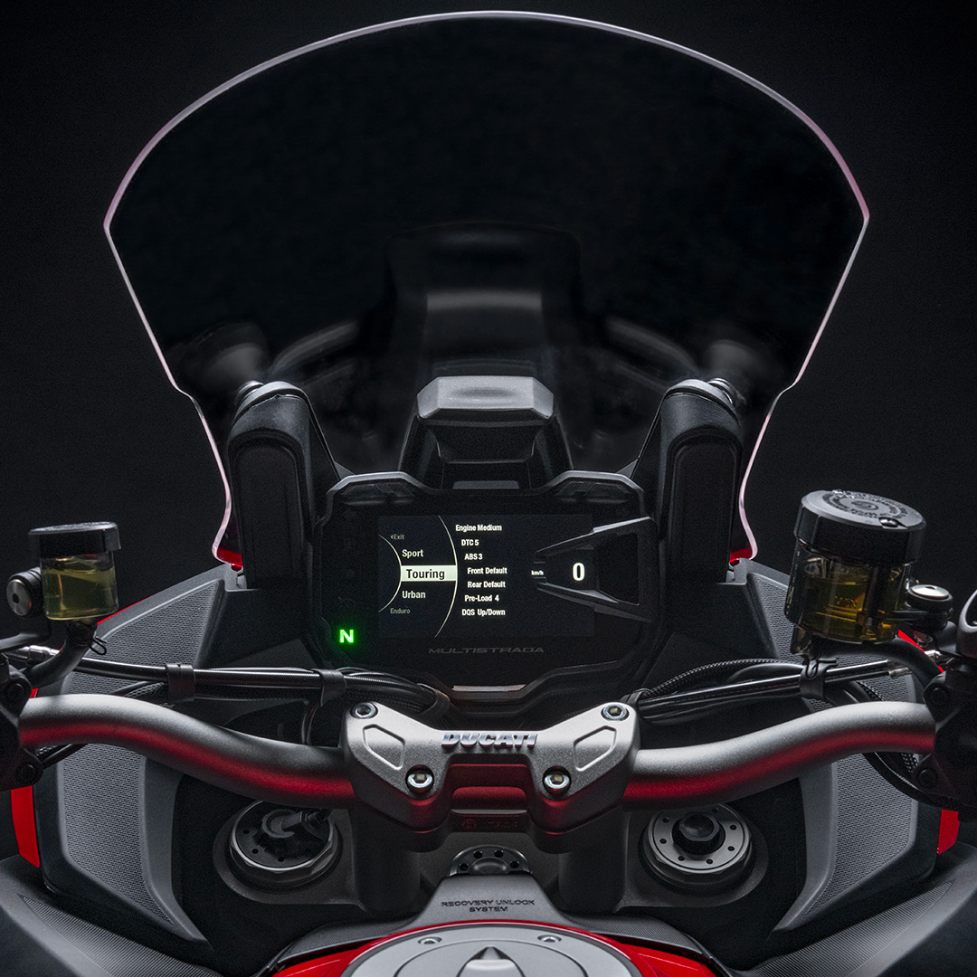 DUCATI MULTISTRADA V2