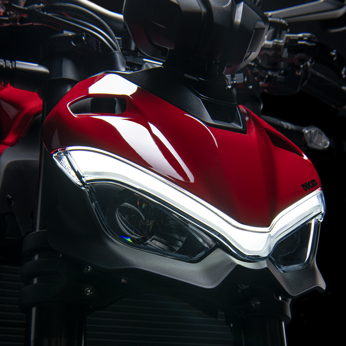 DUCATI STREETFIGHTER V2 MY24