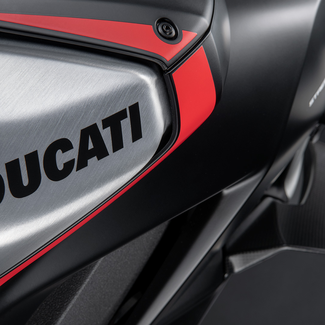 DUCATI STREETFIGHTER V4 SP