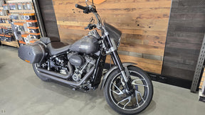MID YEAR MADNESS - HARLEY-DAVIDSON SPORT GLIDE - BU01447