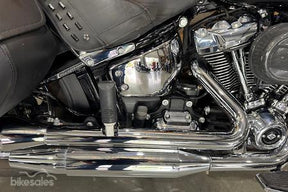 MID YEAR MADNESS - HARLEY-DAVIDSON HERITAGE CLASSIC BU01360