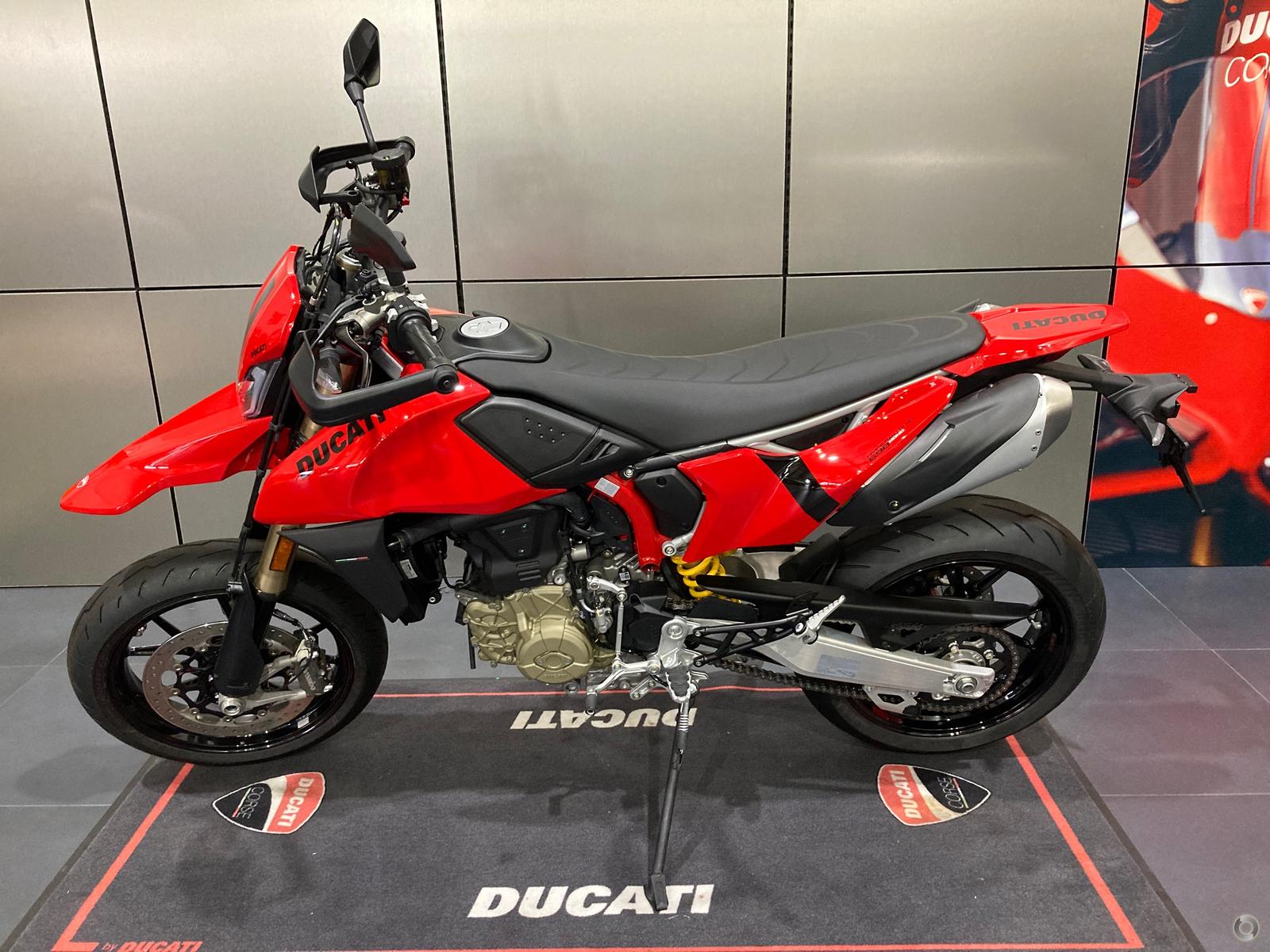 EOFY DEALS - DUCATI HYPERMOTARD 698 MONO BN05100