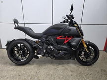EOFY DEALS - DUCATI DIAVEL 1260S BU01425
