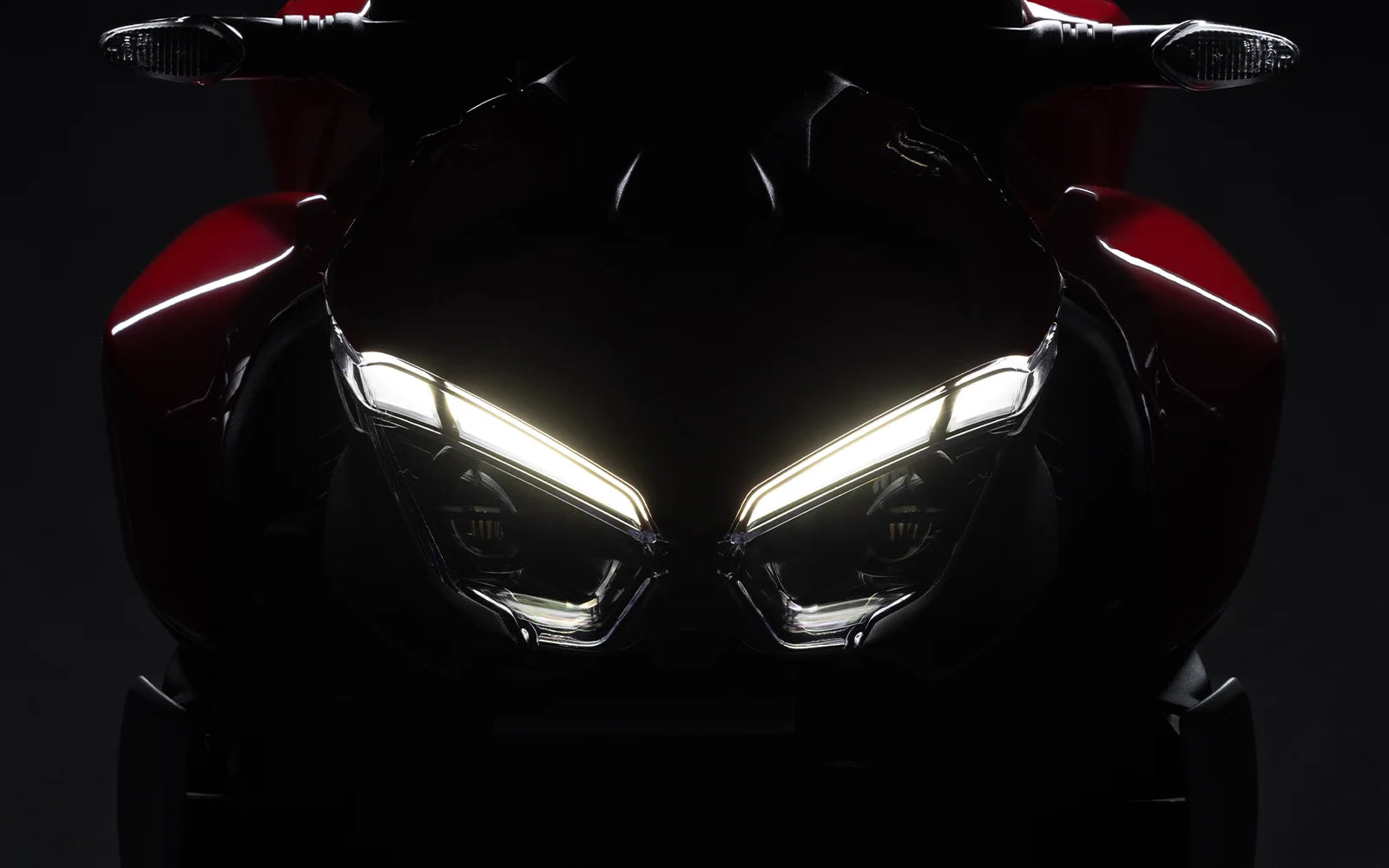 DUCATI STREETFIGHTER V2 MY25