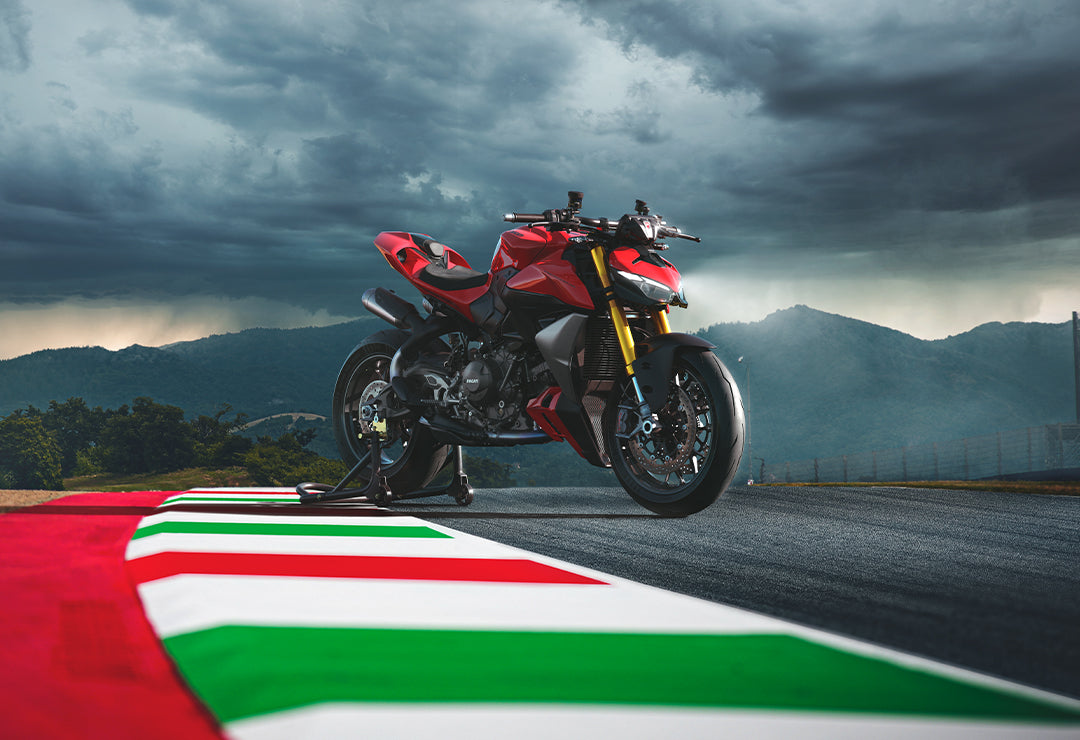 DUCATI STREETFIGHTER V2 MY25
