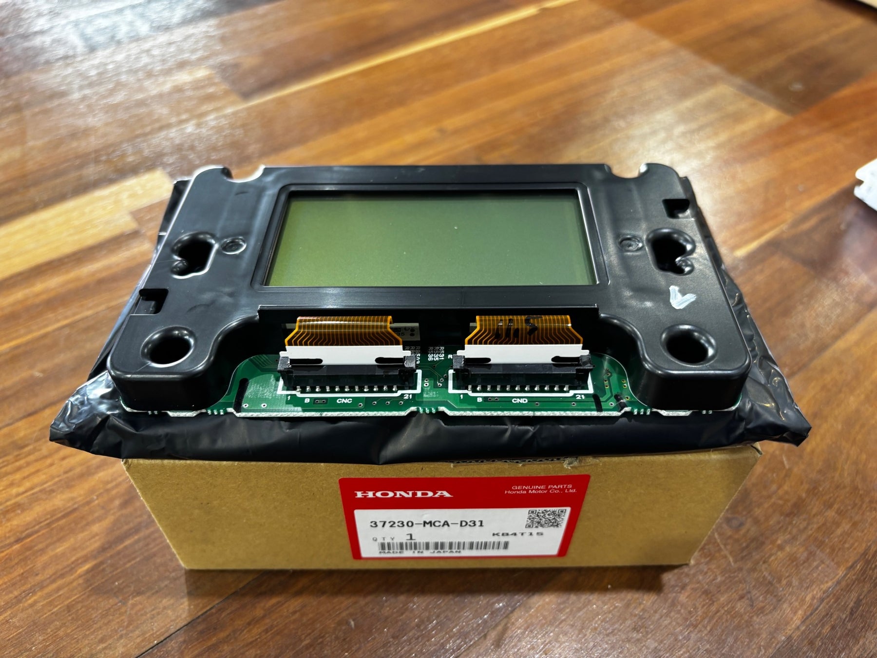 LCD COMP 37230MCAD31
