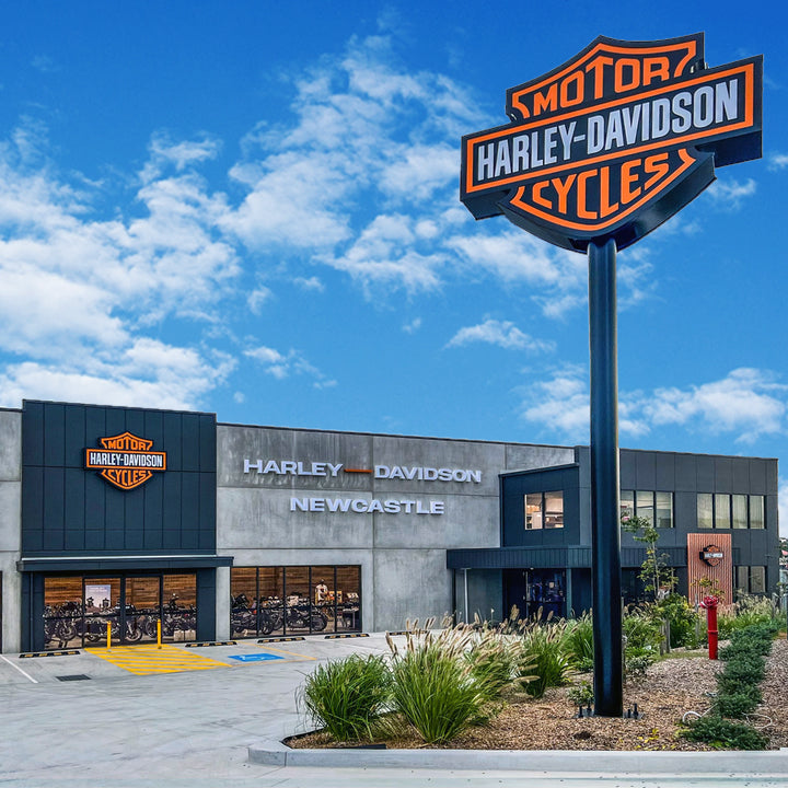 Harley-Davidson  Outillage de base – Christiane et Michel