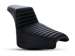 Step-Up Tuck & Roll Dual Seat. Fits Softail Street Bob 2018up & Standard 2020up. – Saddlemen Seats