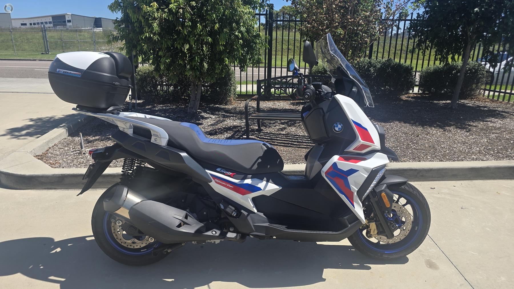 EOFY DEALS - PRE OWNED BMW C400 X SCOOTER - BU01432
