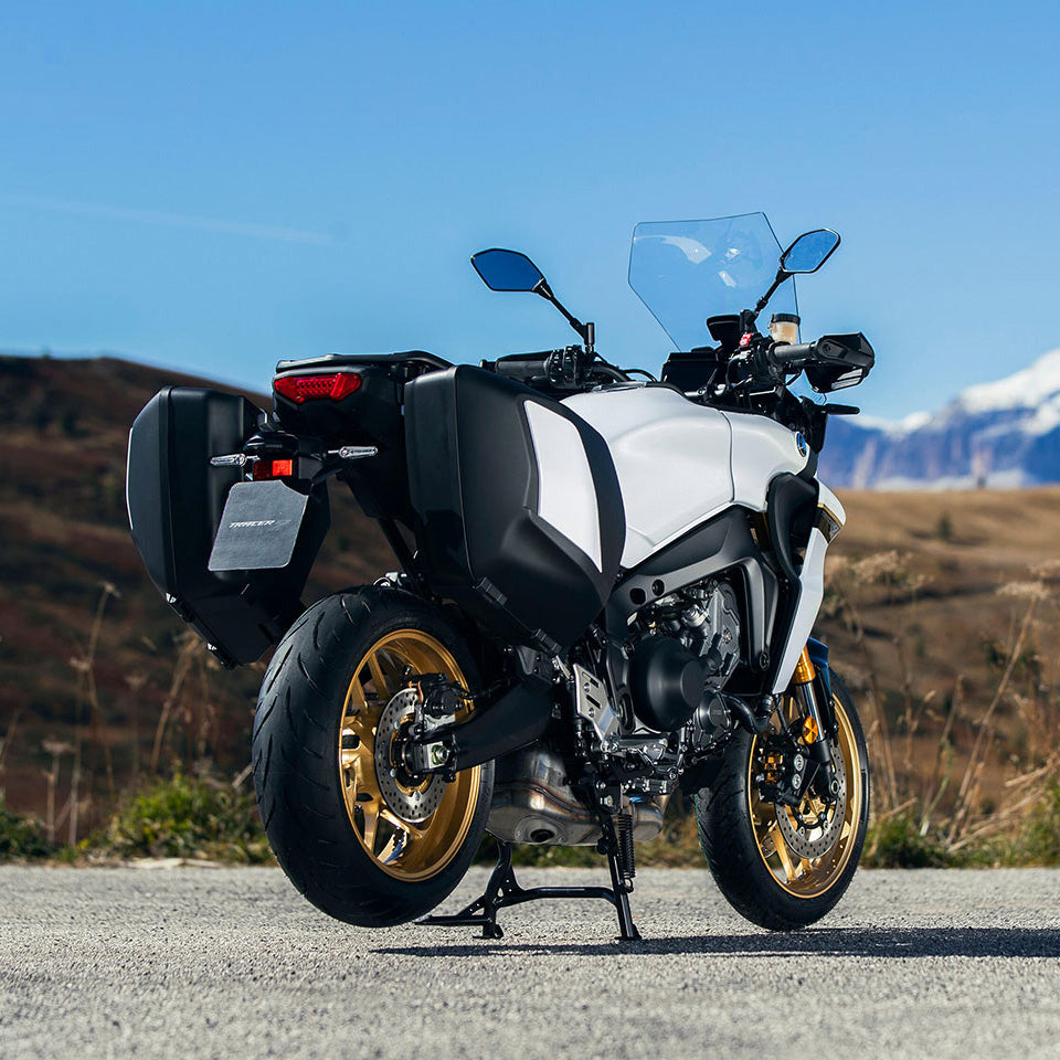 Yamaha mt 09 gt deals tracer 2021