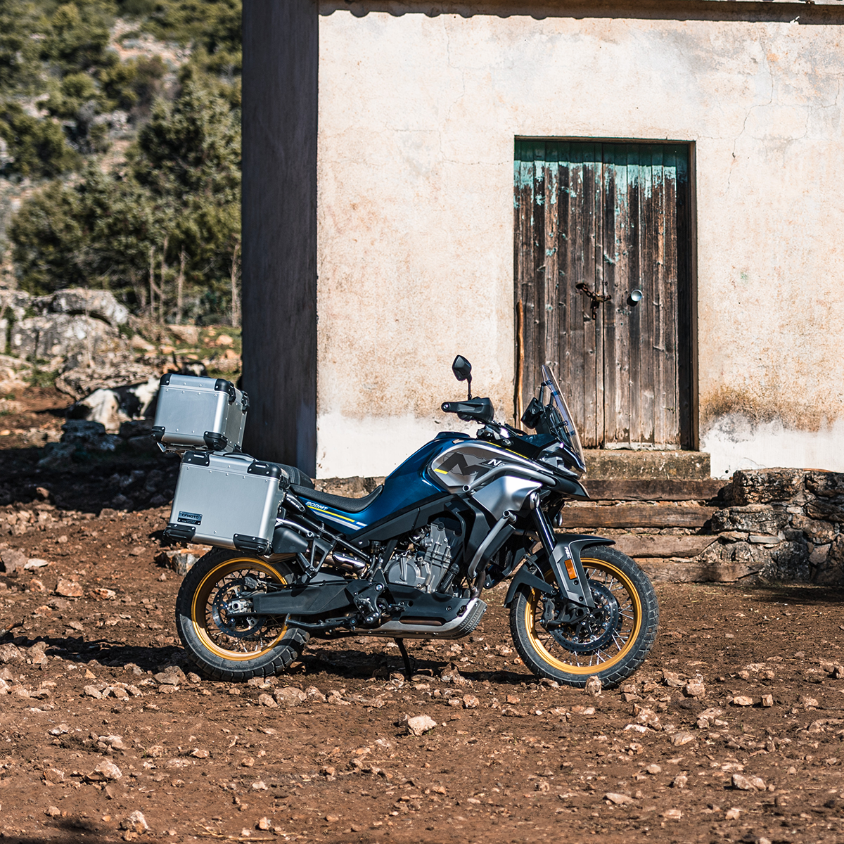 CFMOTO 800MT TOURING